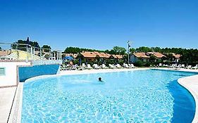 Casabianca Resort Villas